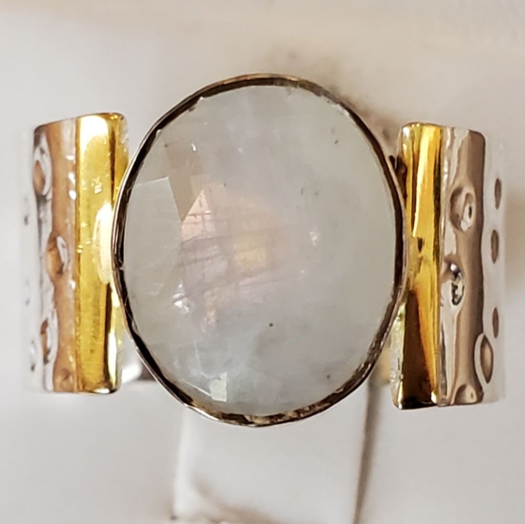 Genuine 7ct Faceted Rainbow Moonstone Ring Size 8